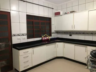 Casa com 2 Quartos à venda, 102m² no Jardim Torrão de Ouro, São José dos Campos