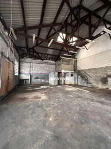 Galpão/Depósito/Armazém para alugar, 150m² no Osvaldo Cruz, São Caetano do Sul