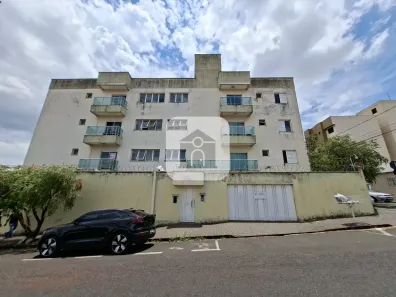 Apartamento com 2 Quartos para alugar, 58m² no Nossa Senhora Aparecida, Uberlândia