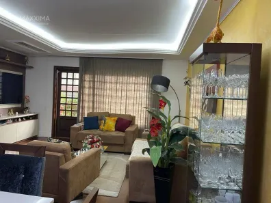 Sobrado com 4 Quartos à venda, 281m² no Santa Maria, São Caetano do Sul