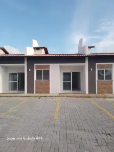 Casa de Condomínio com 2 Quartos à venda, 69m² no Curicaca, Caucaia