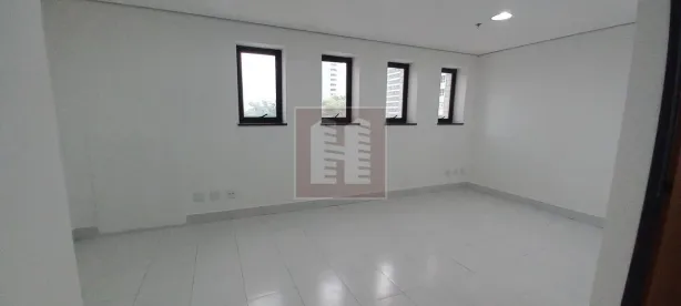 Sala Comercial para alugar, 34m² no Vila Gomes Cardim, São Paulo