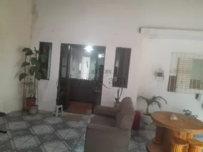 Casa com 3 Quartos à venda, 115m² no Conjunto Residencial Trinta e Um de Março, São José dos Campos