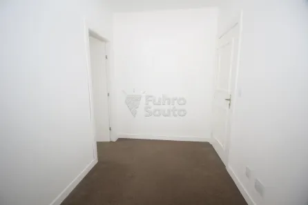 Sala Comercial para alugar, 10m² no Centro, Pelotas
