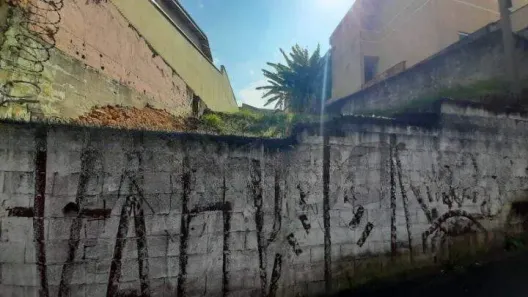Lote/Terreno à venda, 226m² no Vila Príncipe de Gales, Santo André