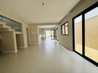 Casa com 4 Quartos à venda, 245m² no Maraponga, Fortaleza