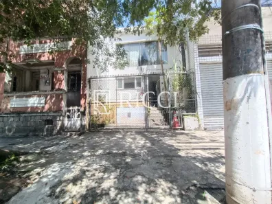 Lote/Terreno à venda, 150m² no Vila Mathias, Santos