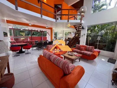 Casa de Condomínio com 4 Quartos à venda, 220m² no Maresias, São Sebastião