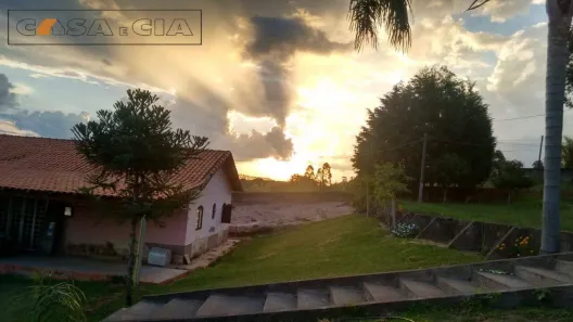 Casa com 3 Quartos à venda, 200m² no Zona Rural, Bofete