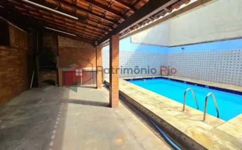 Casa com 4 Quartos à venda, 252m² no Vila da Penha, Rio de Janeiro