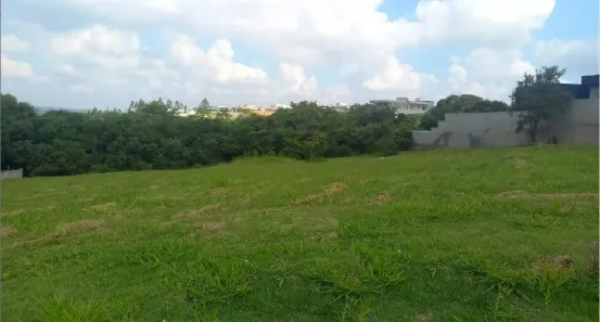 Lote/Terreno à venda, 1039m² no Jardim Áurea, Salto de Pirapora