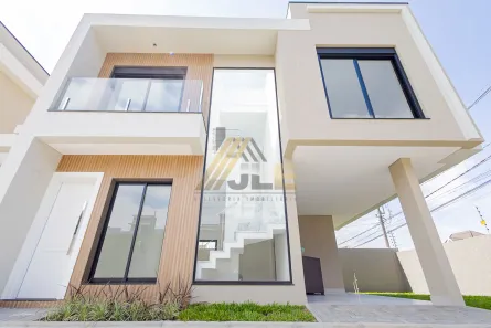 Sobrado com 3 Quartos à venda, 120m² no Hauer, Curitiba