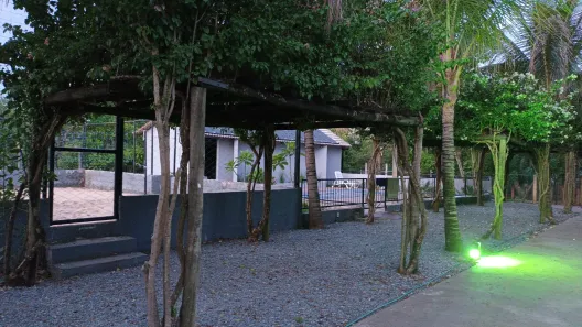 Casa de Condomínio com 3 Quartos à venda, 3080m² no Área Rural de Hidrolândia, Hidrolândia