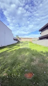 Lote/Terreno com 1 Quarto à venda, 257m² no Gleba Simon Frazer, Londrina