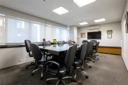 Sala Comercial para alugar, 100m² no Cidade Monções, São Paulo