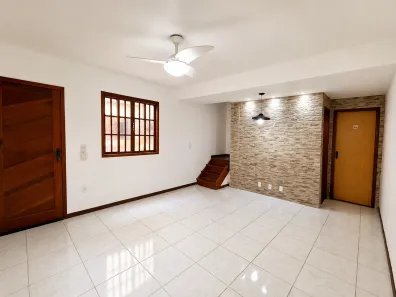 Casa de Condomínio com 2 Quartos à venda, 75m² no Colubande, São Gonçalo