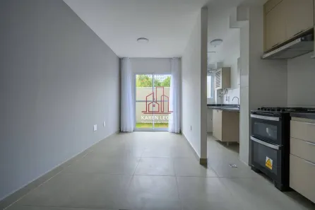 Apartamento com 2 Quartos para alugar, 90m² no Partenon, Porto Alegre