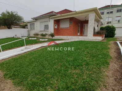 Casa com 4 Quartos à venda, 320m² no Rubem Berta, Porto Alegre