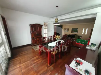 Casa com 3 Quartos à venda, 225m² no Jardim Marajoara, São Paulo