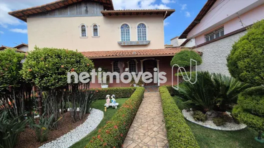 Casa com 4 Quartos à venda, 529m² no Planalto, Belo Horizonte