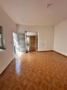 Casa com 3 Quartos para alugar, 250m² no Vila Romana, São Paulo