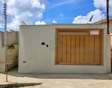 Casa com 2 Quartos à venda, 102m² no Jardim Philadélphia, Poços de Caldas