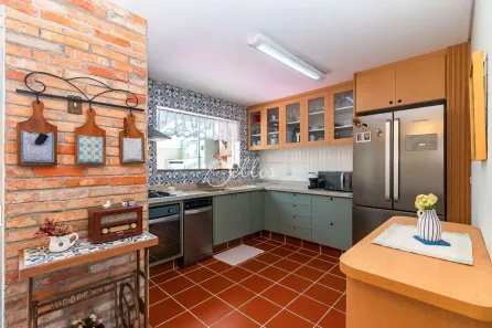 Casa de Condomínio com 3 Quartos à venda, 159m² no Jardim das Américas, Curitiba