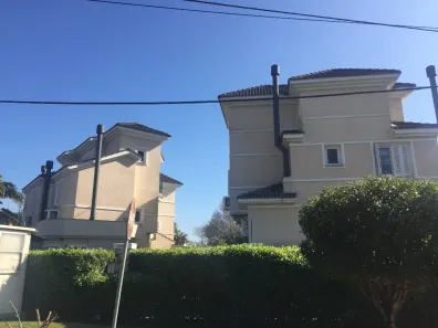 Casa de Condomínio com 3 Quartos à venda, 285m² no Chácara das Pedras, Porto Alegre