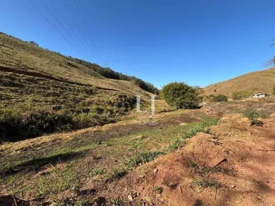 Lote/Terreno à venda, 2691m² no Pedro do Rio, Petrópolis