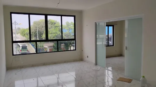 Consultório com 4 Quartos para alugar, 240m² no Campestre, Santo André