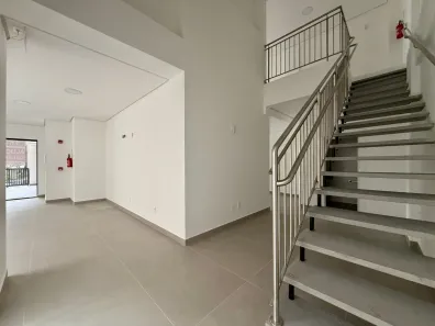 Ponto Comercial à venda, 118m² no Coqueiros, Florianópolis