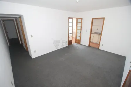 Apartamento com 2 Quartos para alugar, 58m² no Centro, Pelotas