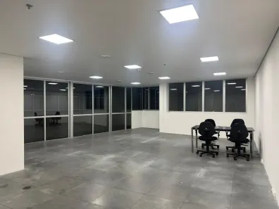 Sala Comercial com 1 Quarto à venda, 85m² no Vila Andrade, São Paulo