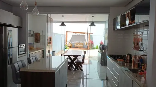 Casa com 3 Quartos à venda, 130m² no Igara, Canoas