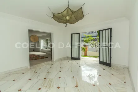 Casa com 5 Quartos à venda, 956m² no Jardim Everest, São Paulo