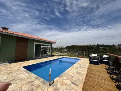 Fazenda/Sítio com 3 Quartos à venda, 1000m² no , Mairinque