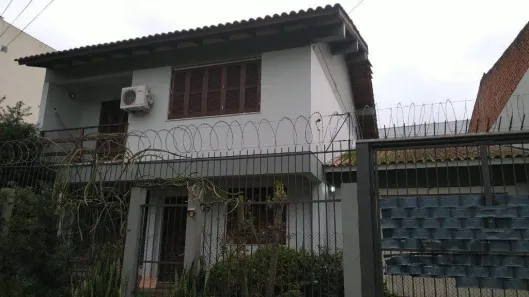 Casa com 4 Quartos à venda, 201m² no Teresópolis, Porto Alegre