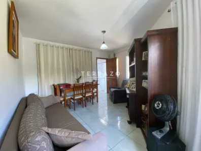 Casa de Condomínio com 2 Quartos à venda, 106m² no Tijuca, Teresópolis