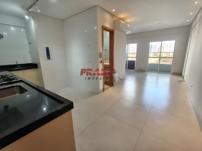 Apartamento com 1 Quarto para alugar, 42m² no Zona 07, Maringá