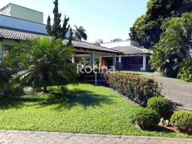 Casa de Condomínio com 4 Quartos à venda, 487m² no Tocantins, Uberlândia