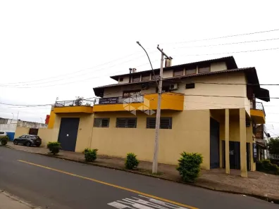 Prédio Comercial com 4 Quartos à venda, 840m² no São João, Porto Alegre
