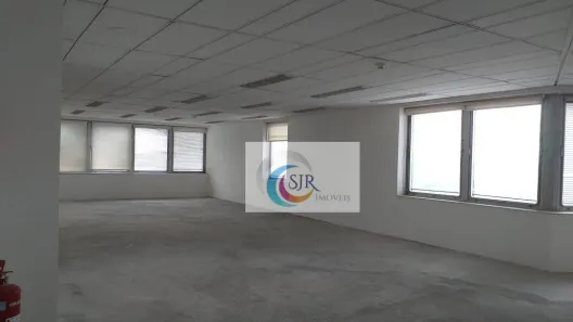 Sala Comercial para alugar, 300m² no Pinheiros, São Paulo