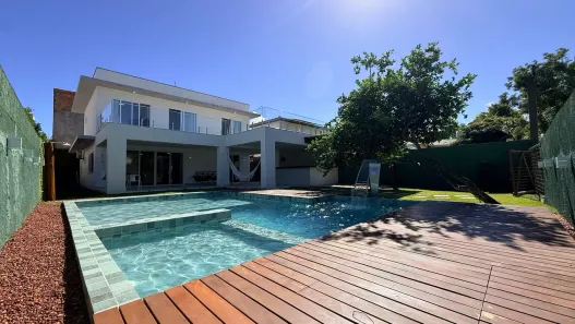 Casa de Condomínio com 5 Quartos para alugar, 228m² no Barra do Jacuípe (Monte Gordo), Camaçari