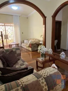 Casa com 4 Quartos à venda, 444m² no Sagrada Família, Belo Horizonte