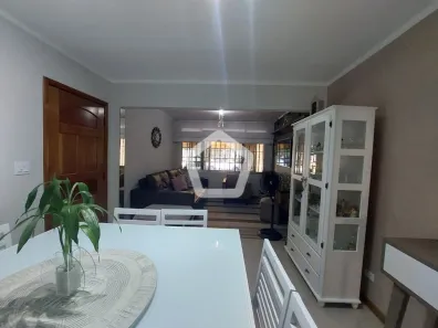 Casa com 3 Quartos à venda, 226m² no Mirandópolis, São Paulo