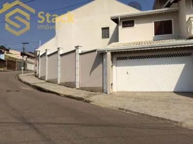 Sobrado com 3 Quartos à venda, 182m² no Vila Galvão, Jundiaí
