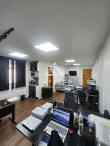 Sala Comercial à venda, 34m² no Vila Valqueire, Rio de Janeiro