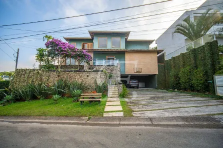 Casa de Condomínio com 3 Quartos à venda, 289m² no Golf Gardens, Carapicuíba