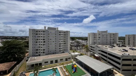 Apartamento com 2 Quartos para alugar, 55m² no Buraquinho, Lauro de Freitas