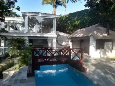 Casa de Condomínio com 4 Quartos para alugar, 800m² no Jardim dos Estados, São Paulo